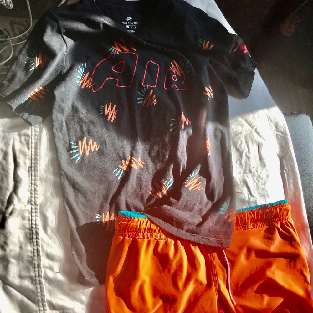 Athletic set - Picture 3 of 5